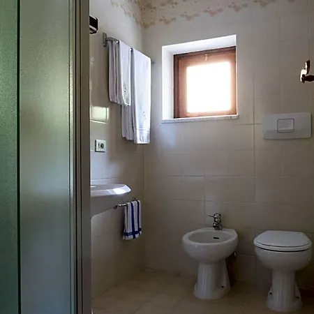 Отель Valdotain 3*