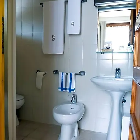 Отель Valdotain